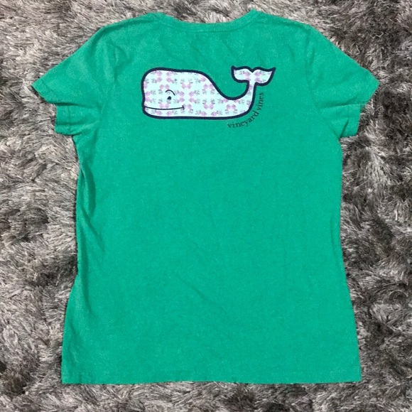 Vineyard Vines Tops - Vineyard Vines Pocket T-shirt